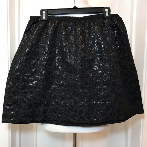 Shiny black leopard skirt - Picture 2 of 5
